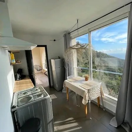 Апартаменты T1 Hauteurs De Bastia Vue Unique Sur La Mer Ville-di-Pietrabugno
